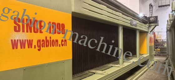 Mua  sản xuất trực tuyến